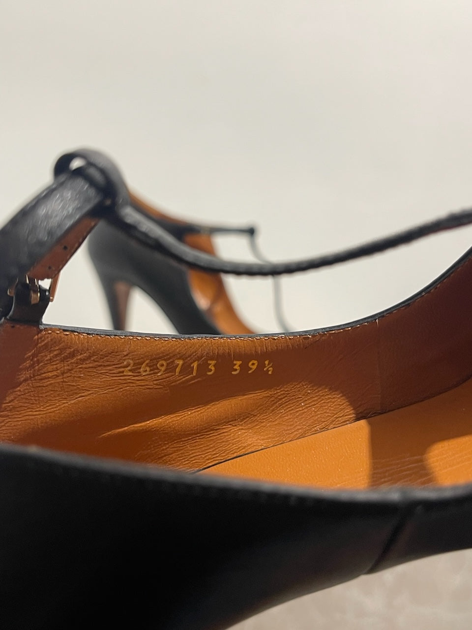 Escarpins Gucci noirs T.39,5