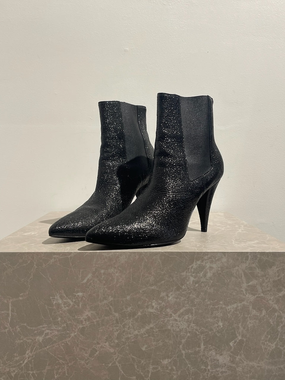 Bottines Saint Laurent noires T.39