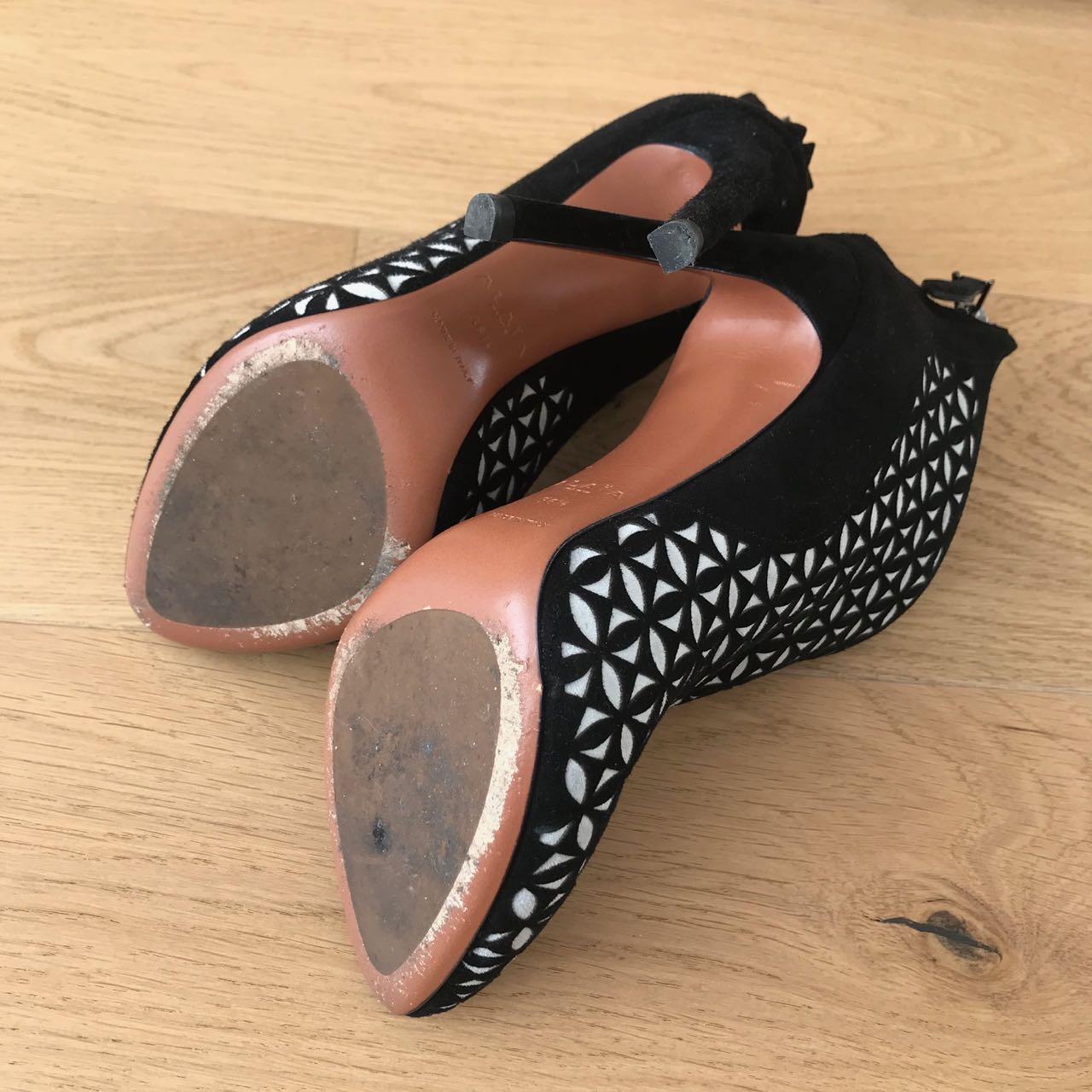 Boots Alaia T.36,5