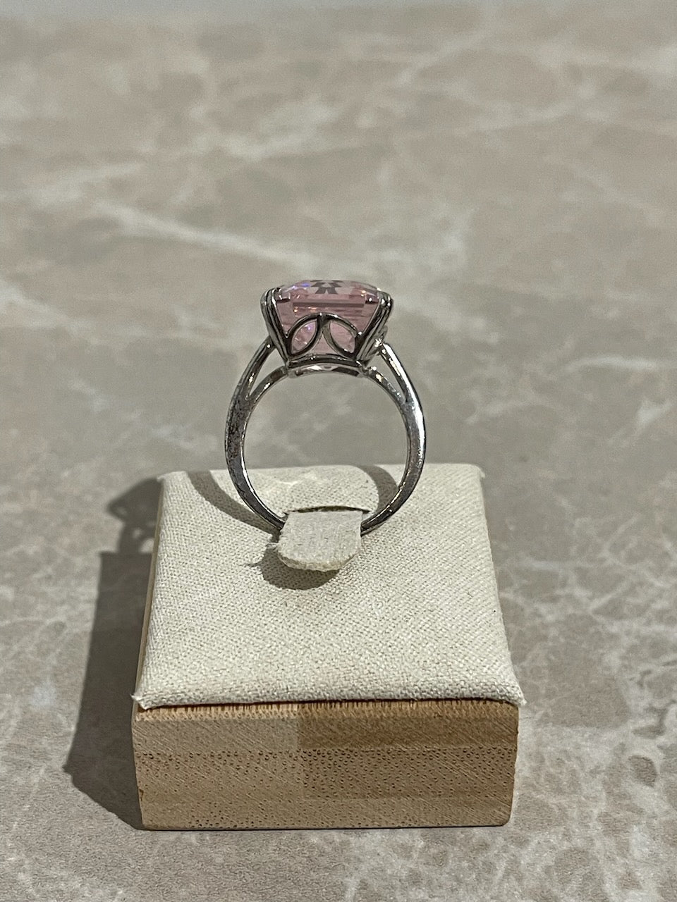 Bague Burma rose T.54