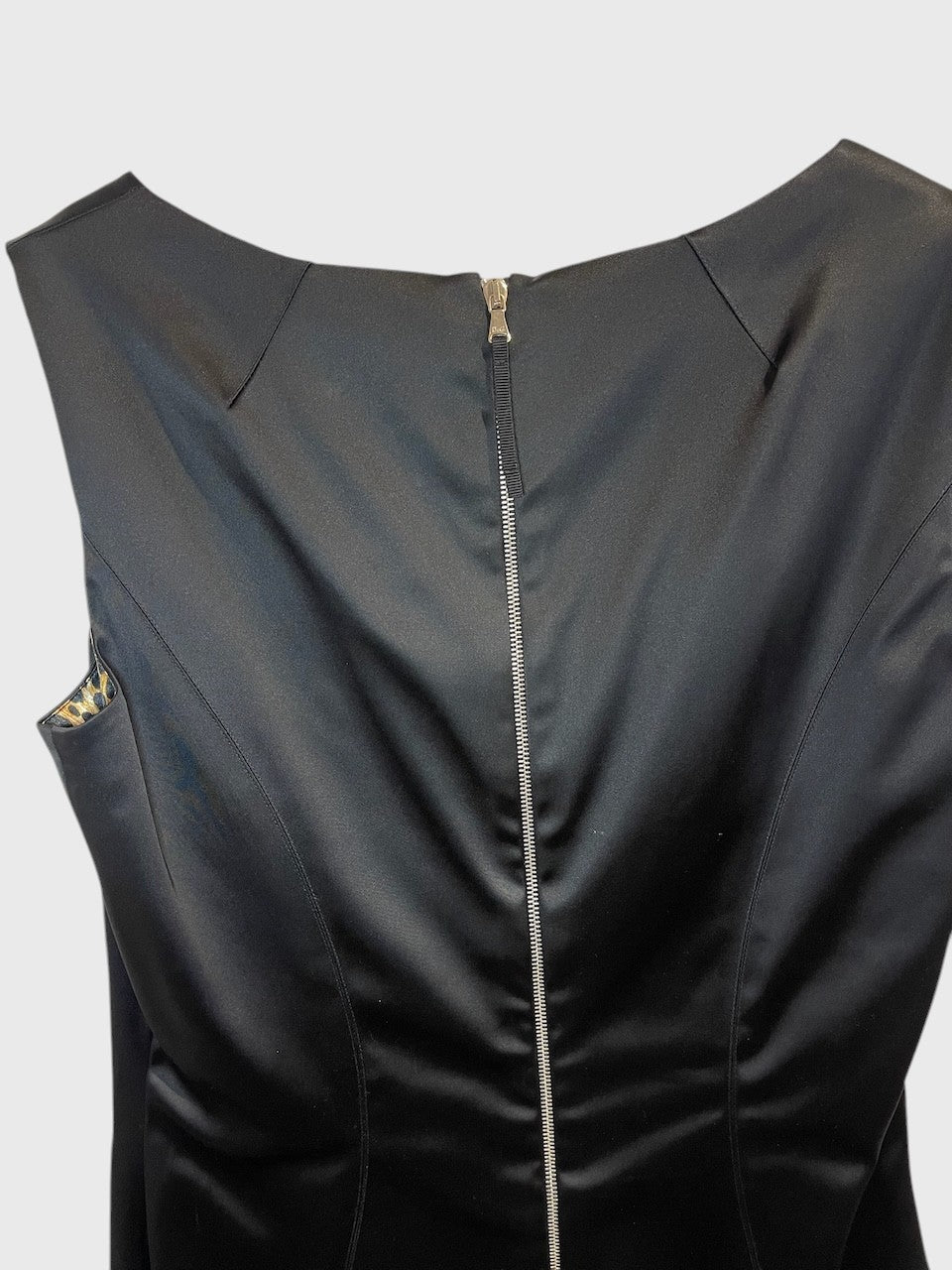 Robe Dolce & Gabbana noire T.42