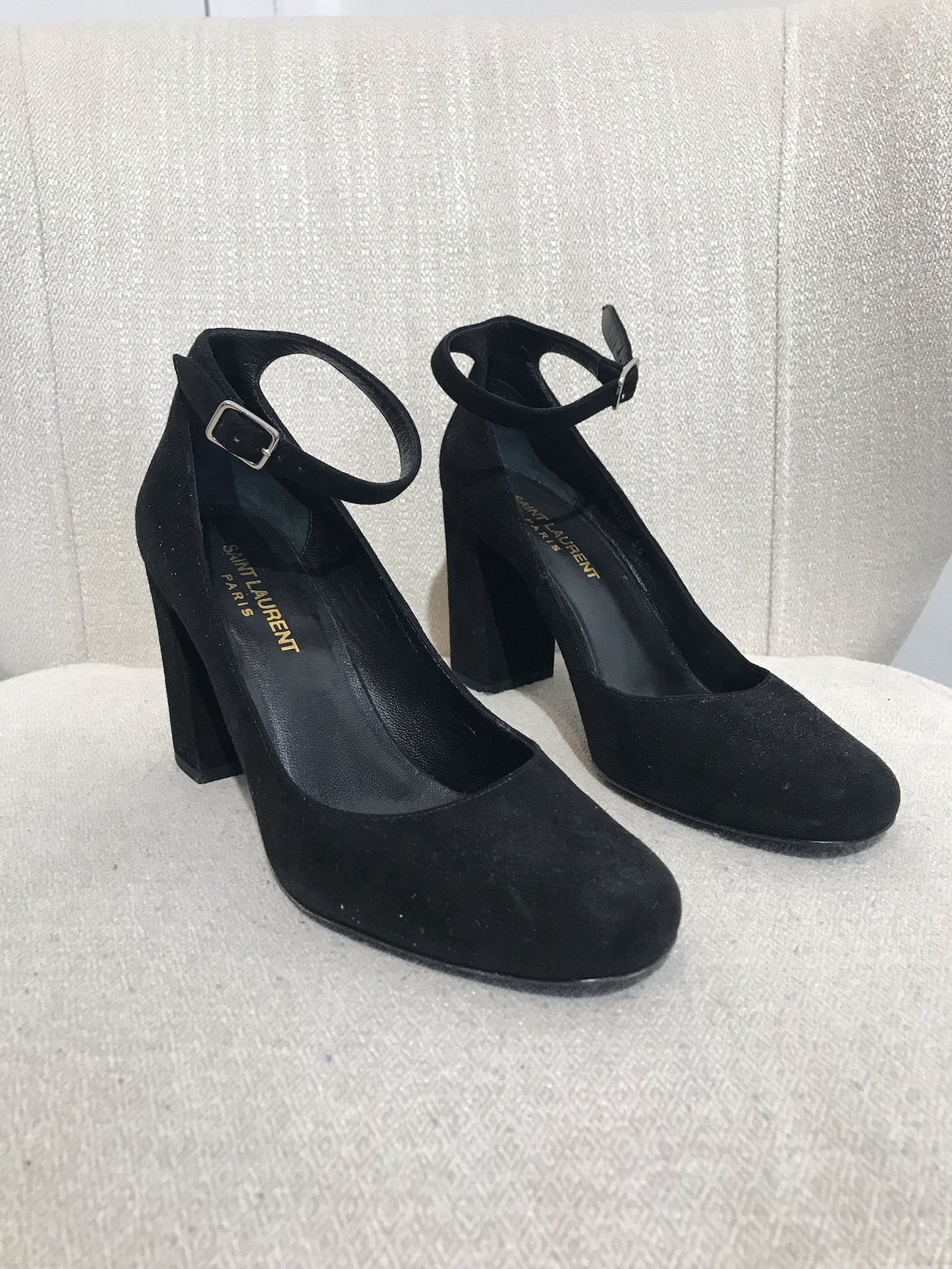 Escarpins Saint Laurent daim noir T.36