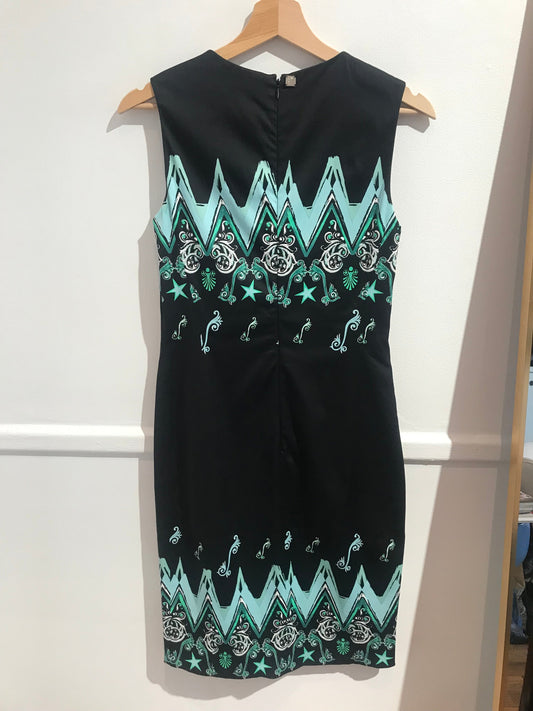 Robe Versace noire T.38