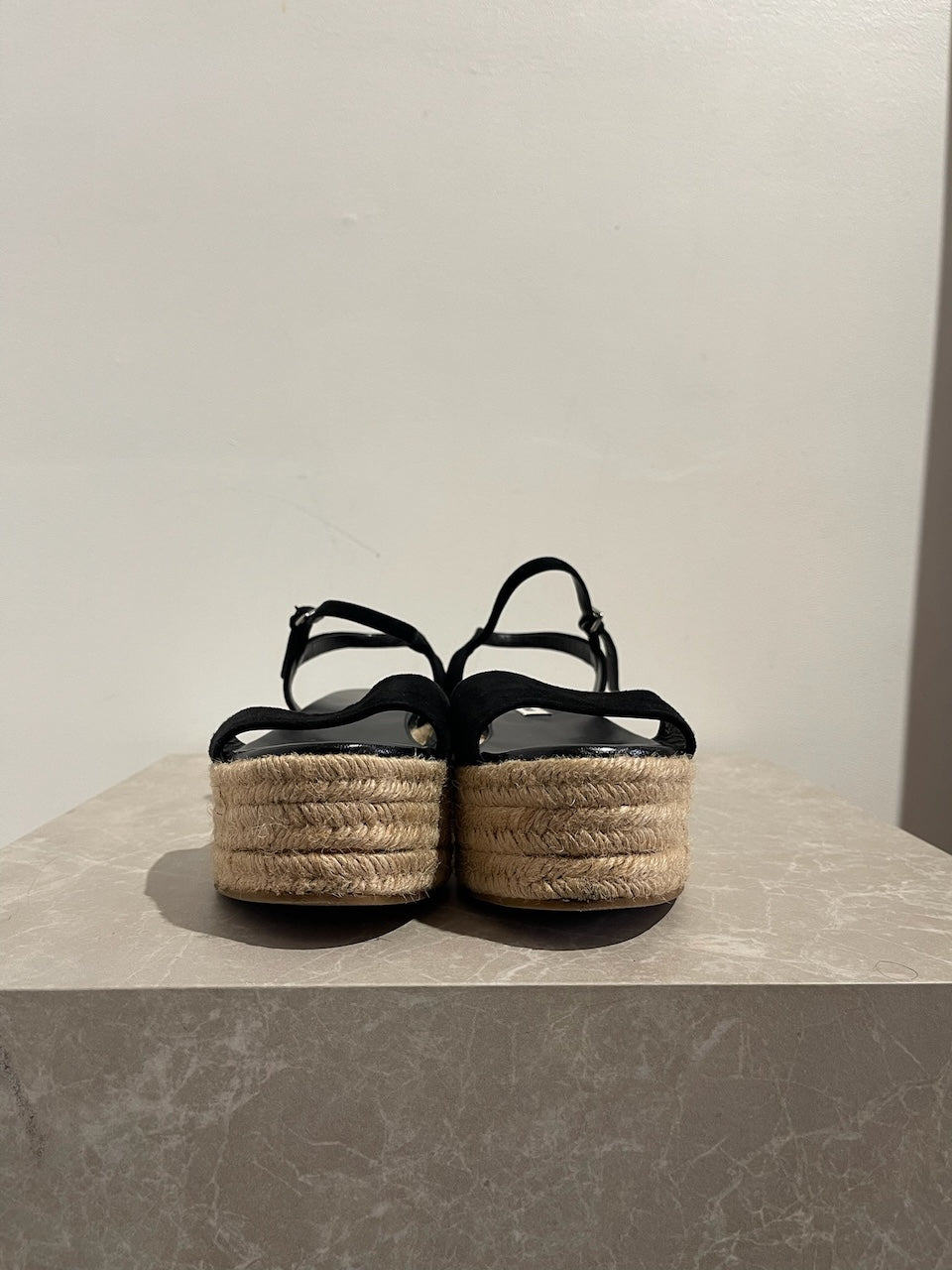 Sandales Miu Miu noires T.37