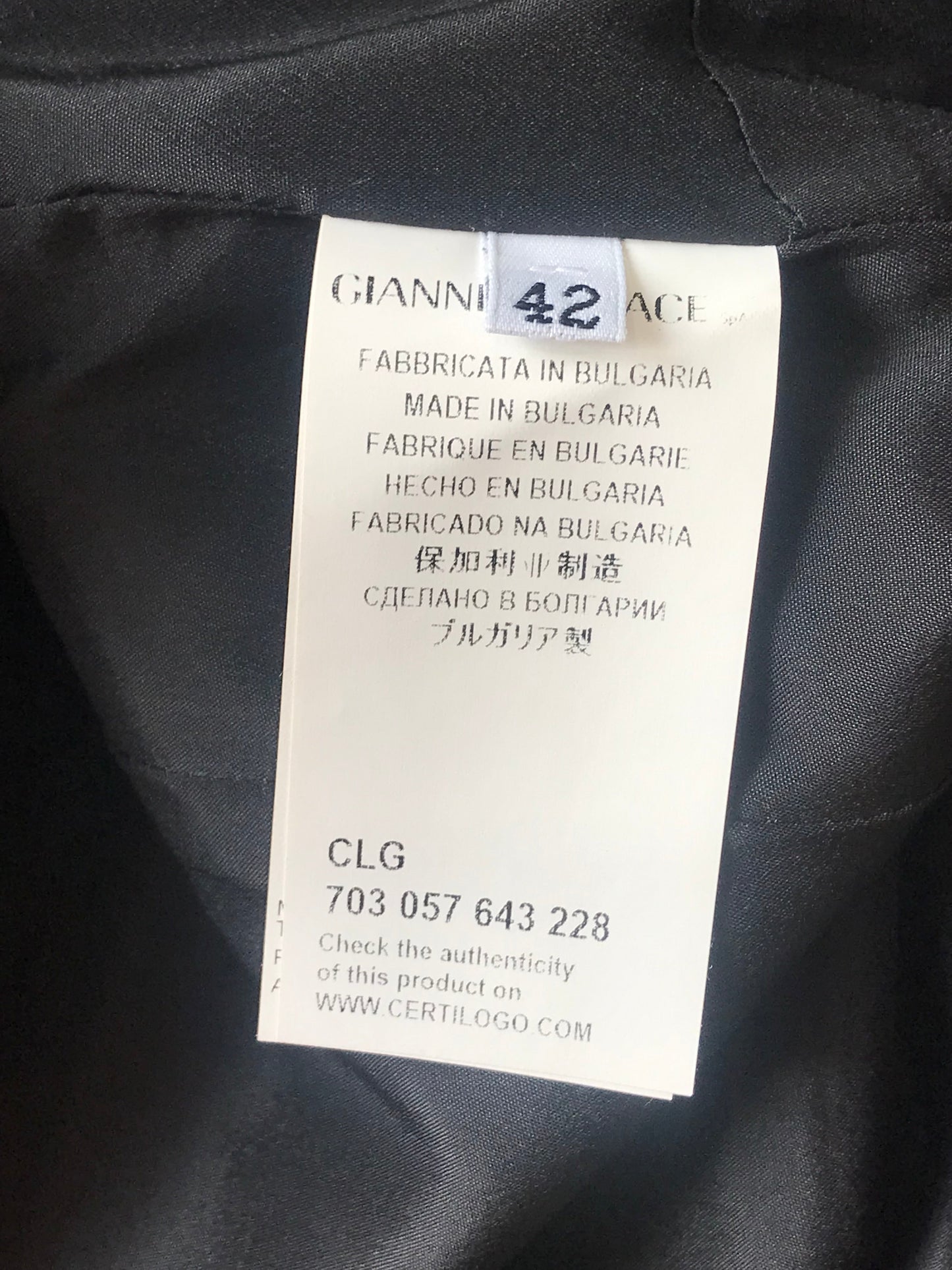 Robe Versace noire T.38