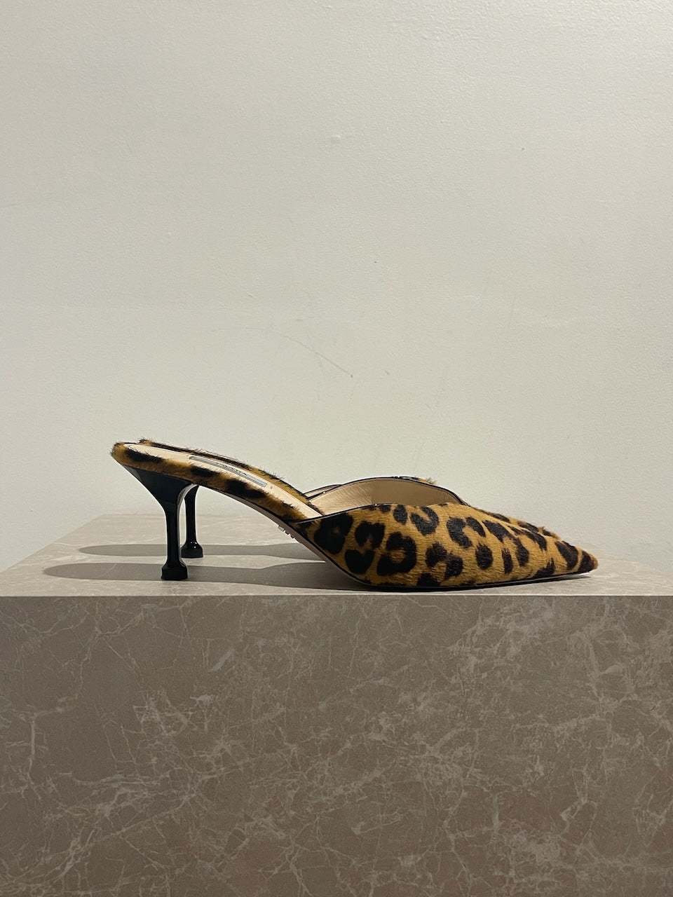 Mules Prada léopard T.40,5