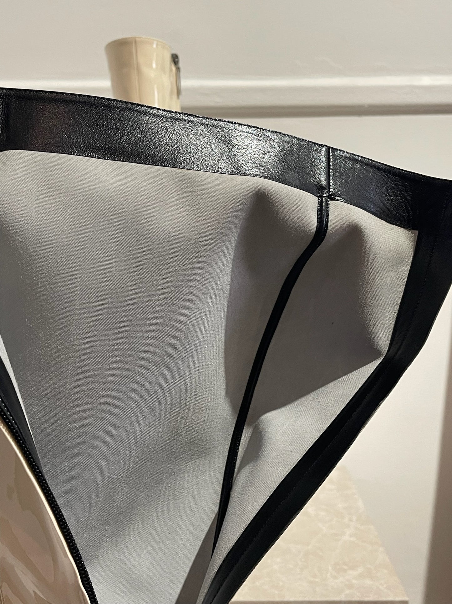 Bottes cuissardes Saint Laurent écru T.40