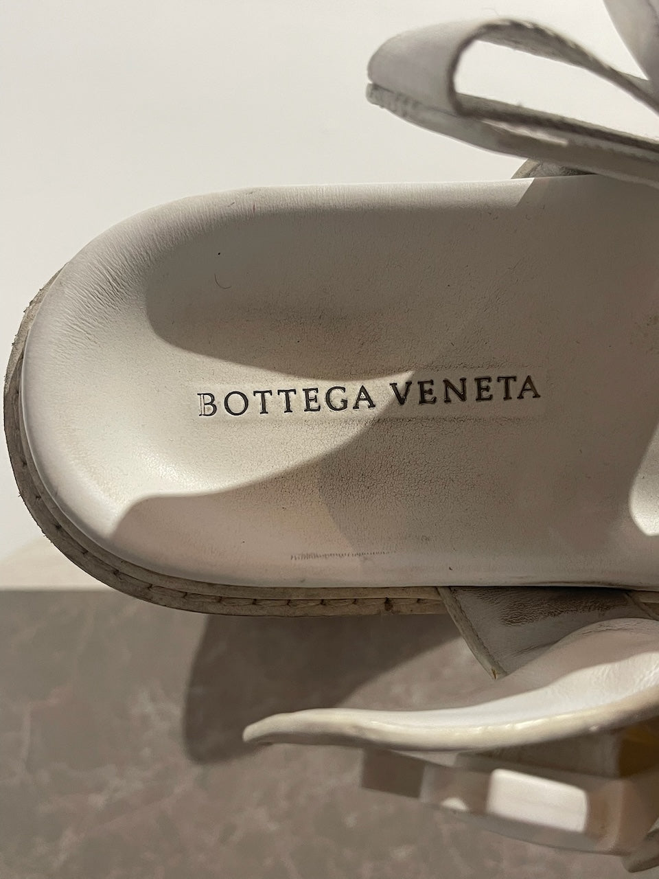 Sandales Bottega Veneta blanches T.40