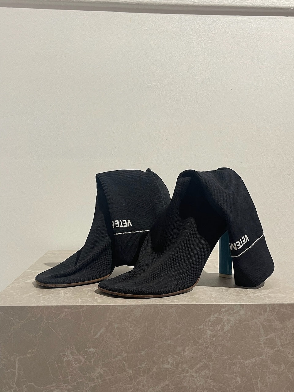 Bottes VETEMENTS noires T.41