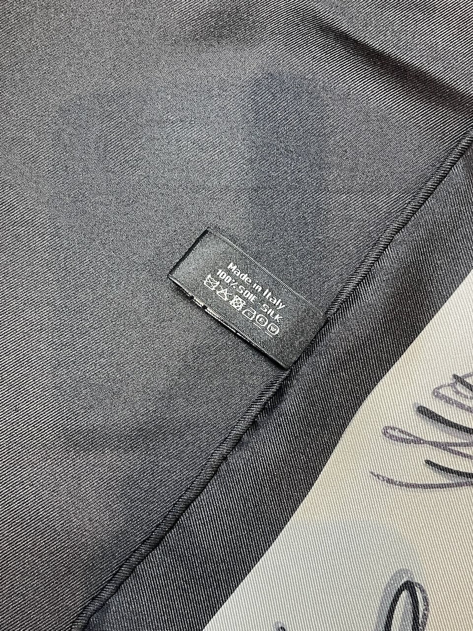 Foulard Chanel Coco 5 noir