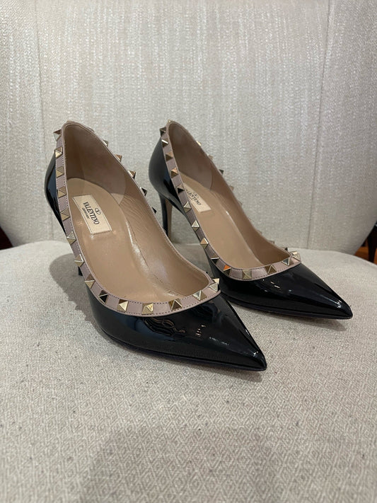Escarpins Valentino Rockstud T.38,5