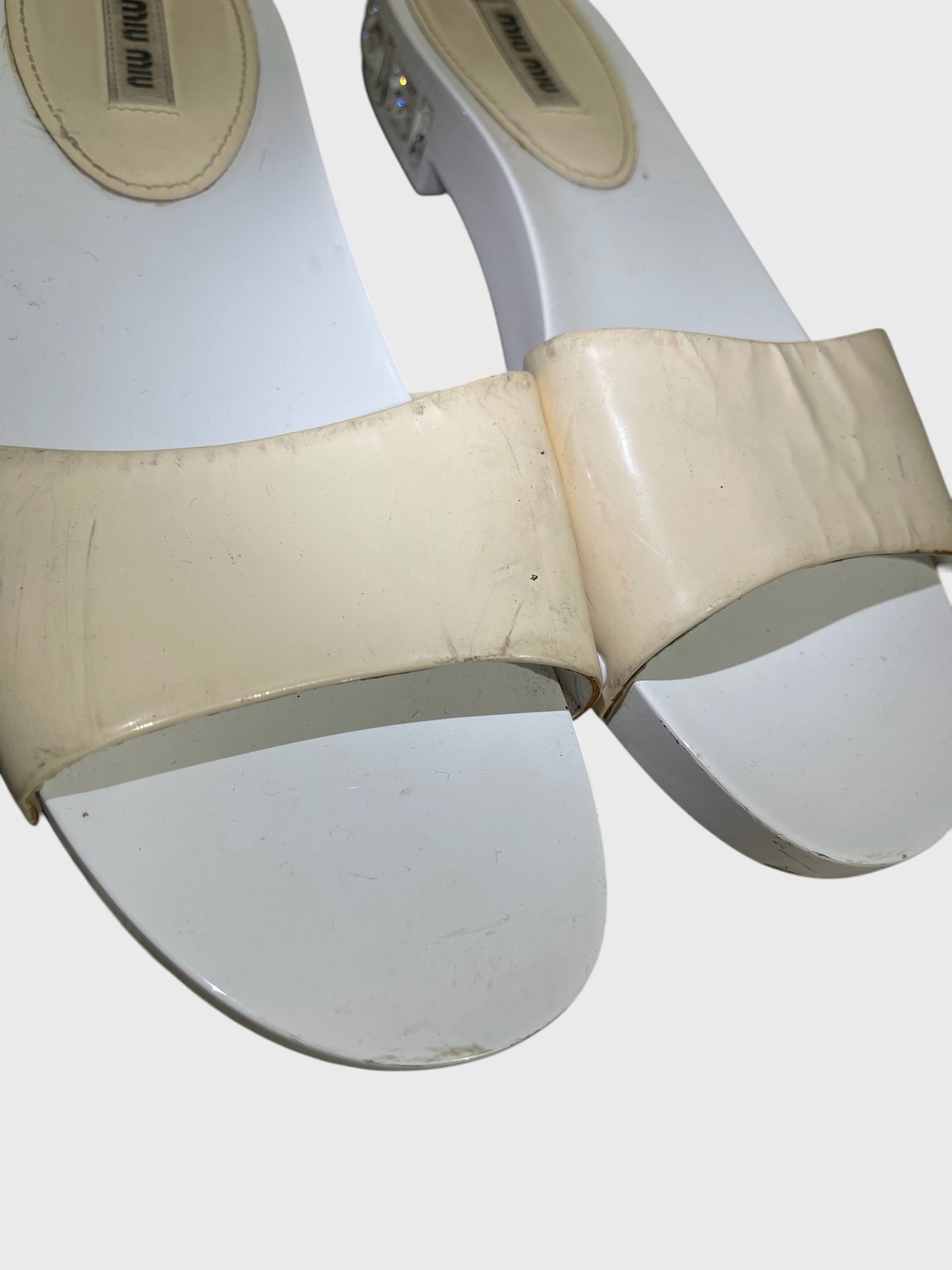 Sandales Miu Miu blanches T.37