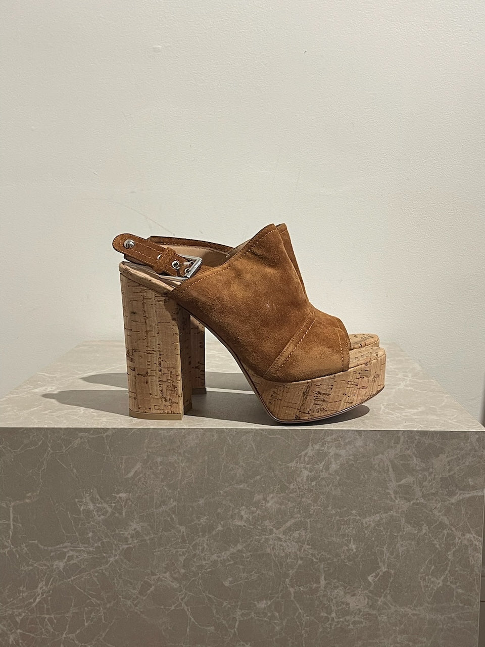 Sandales Gianvito Rossi camel T.37,5