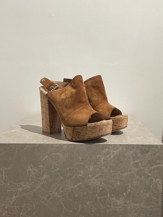 Sandales Gianvito Rossi camel T.37,5