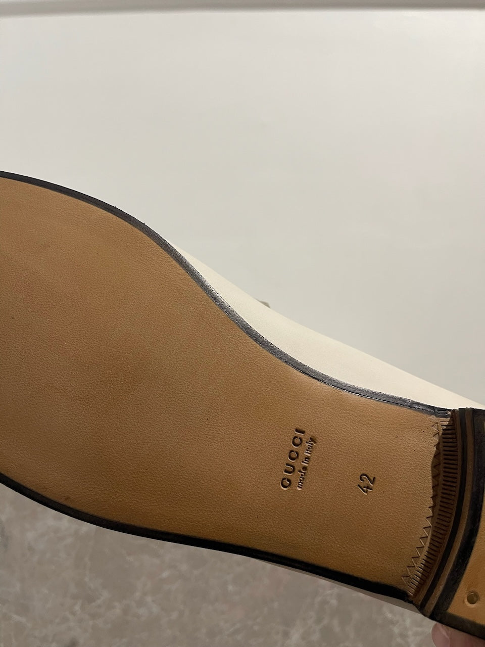 Mocassins Gucci blancs T.42 NEUFS