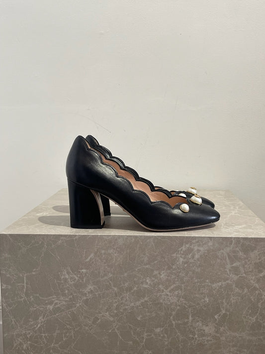 Escarpins Gucci noirs T.37