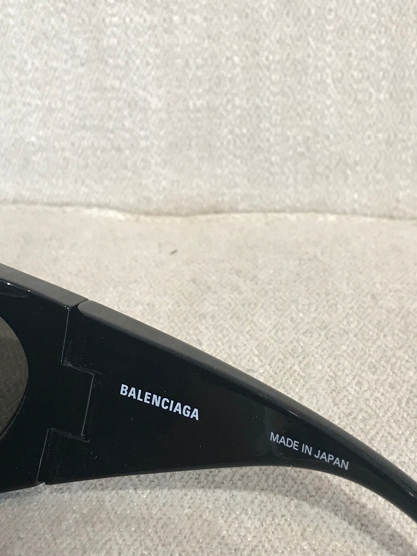 Lunettes Balenciaga noires