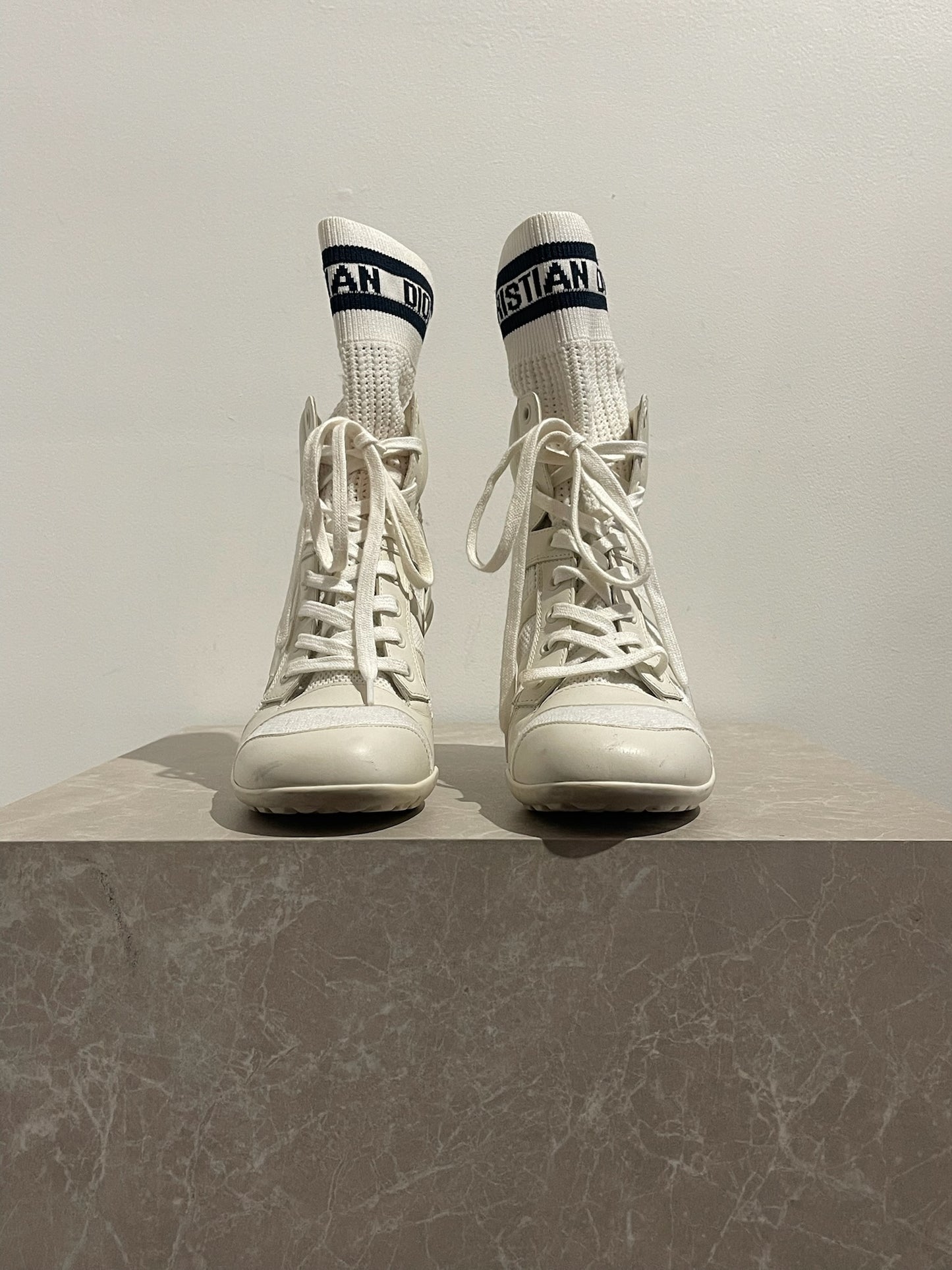 Bottines Dior blanches T.37,5