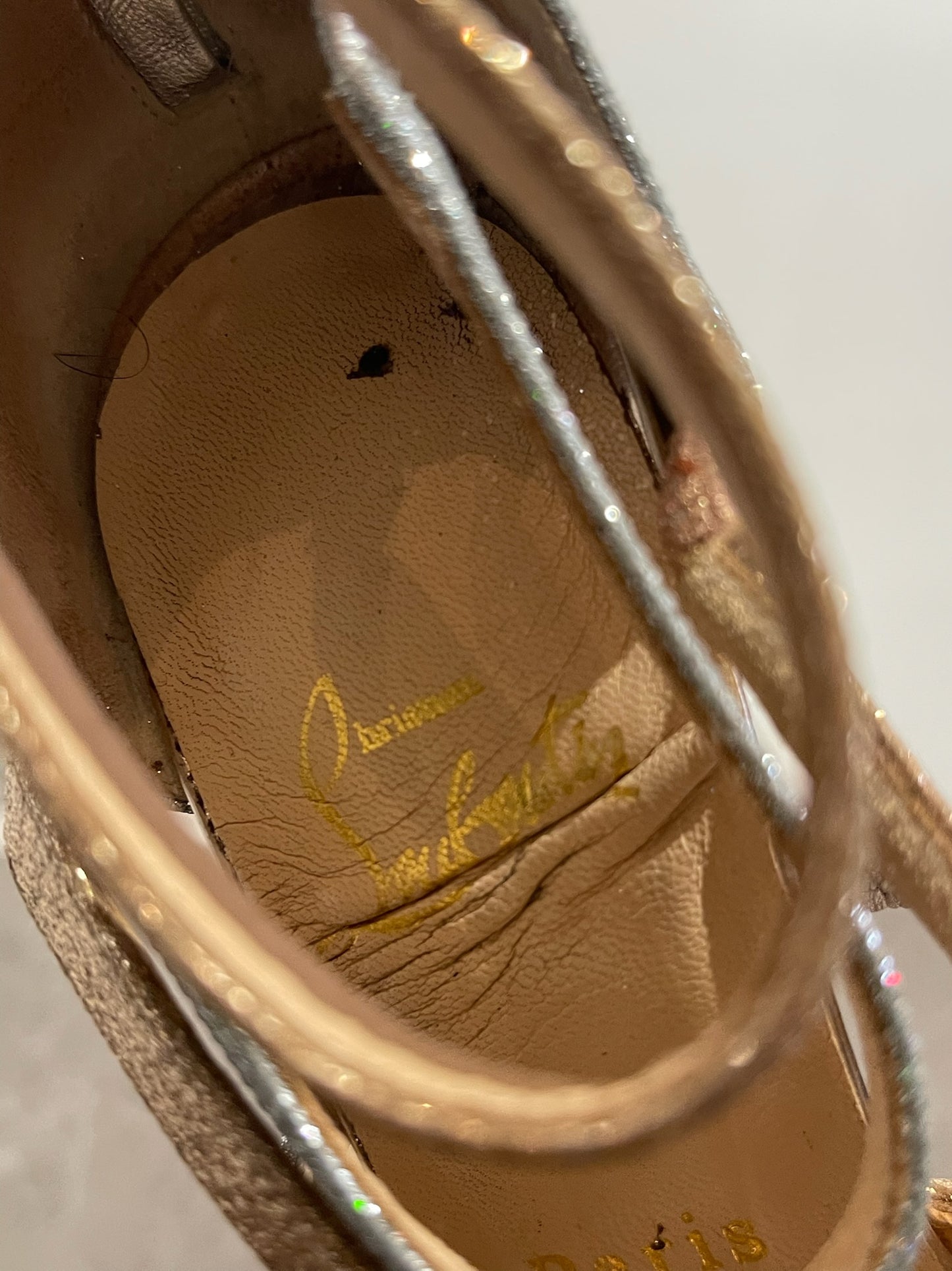 Sandales Christian Louboutin T.37