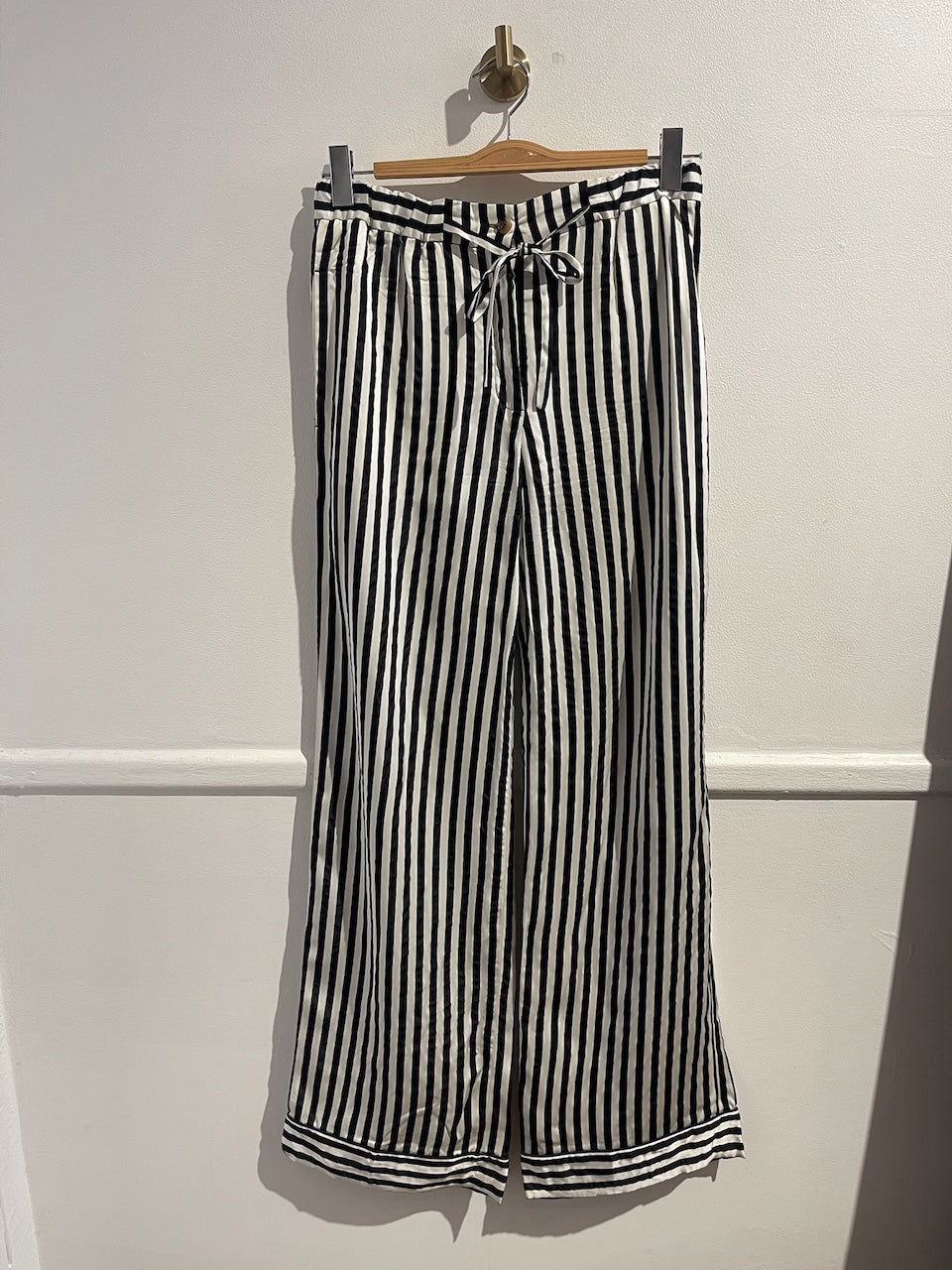 Pantalon Celine rayé T.38