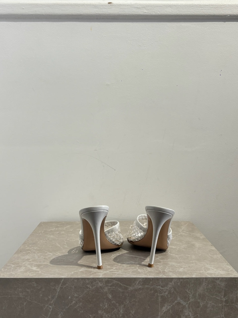 Mules Gianvito Rossi blanches T.38