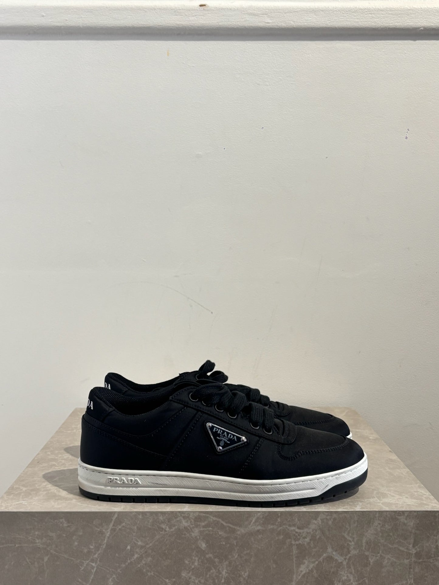 Baskets Prada Downtown noires T.39,5