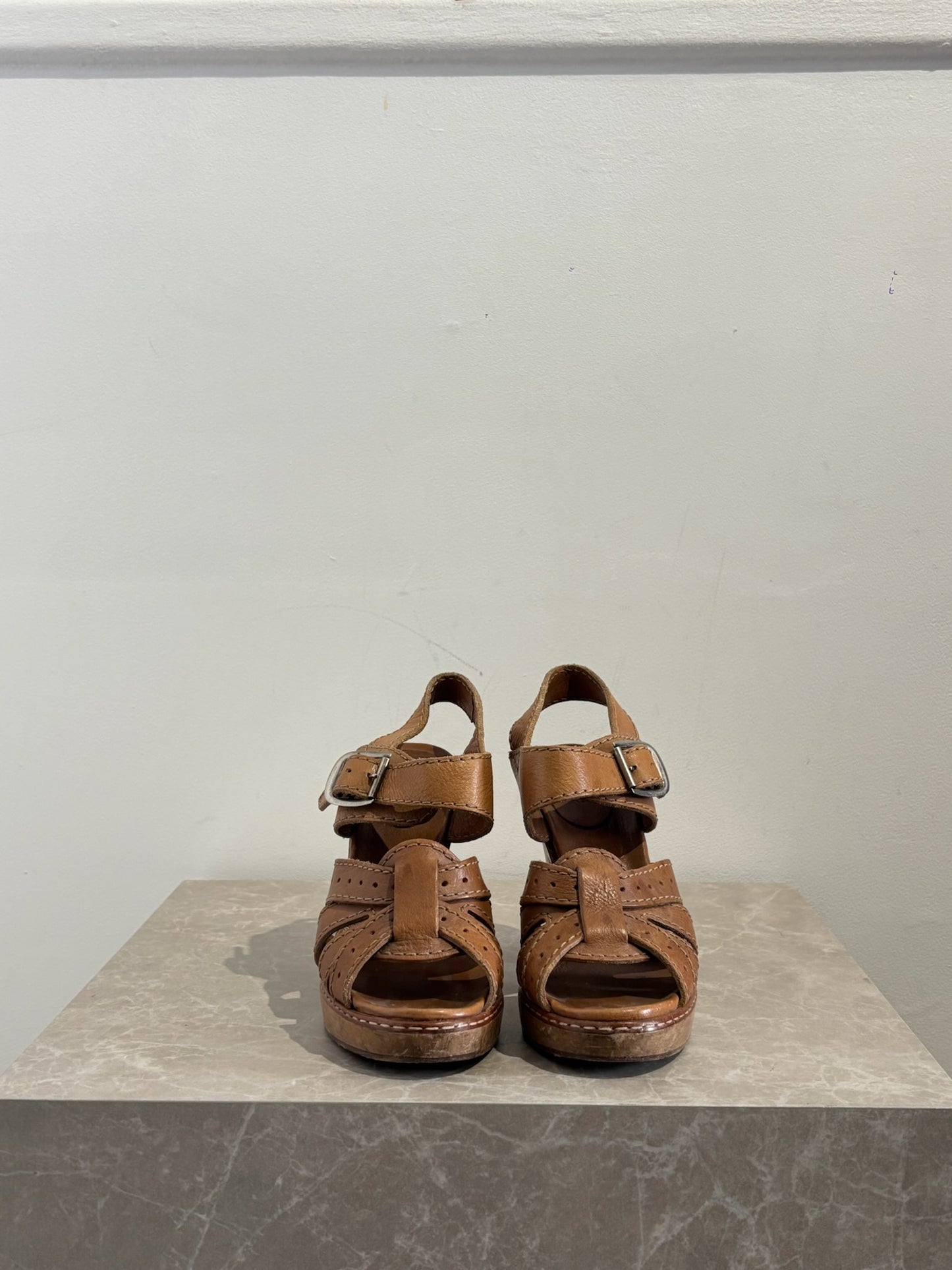 Sandales Chloé camel T.37