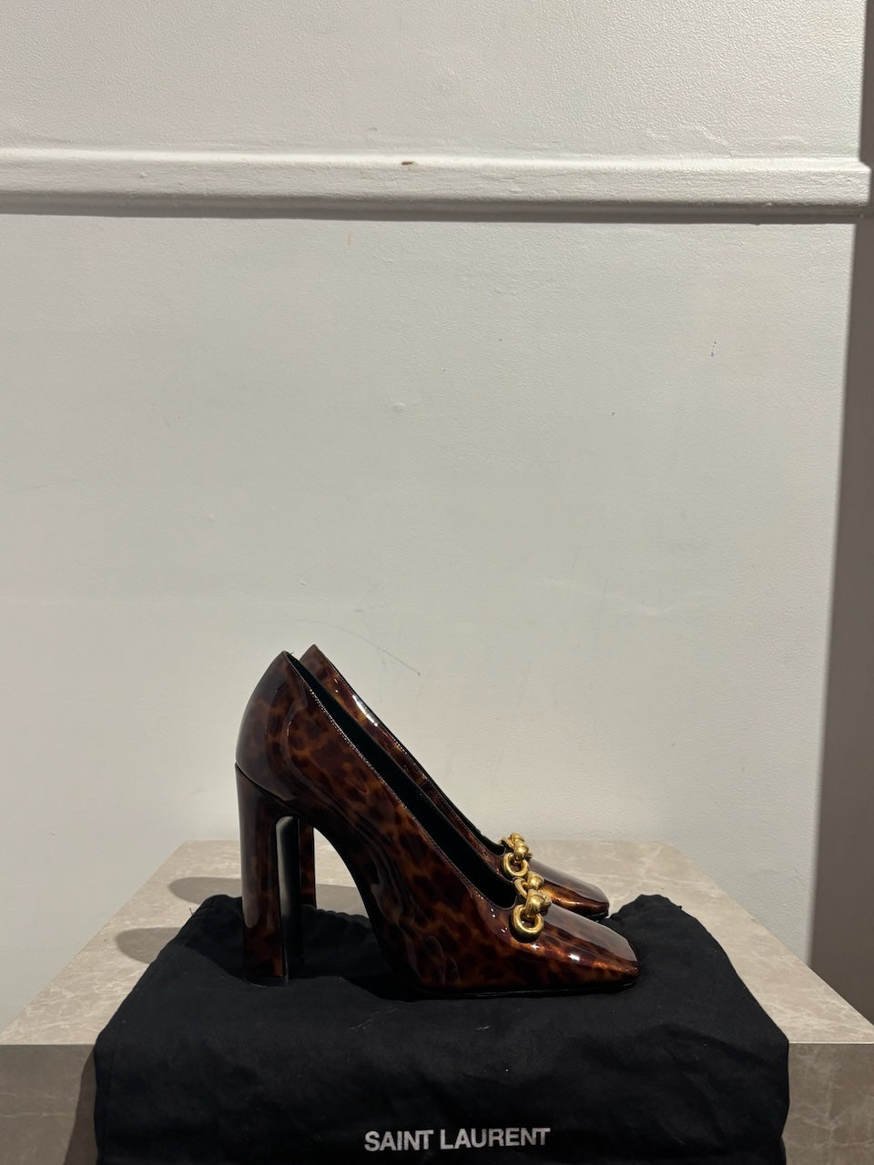 Escarpins Saint Laurent Swing T.38