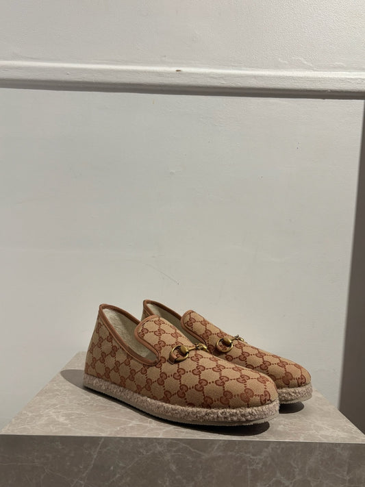 Mocassins Gucci beige T43,5 NEUFS