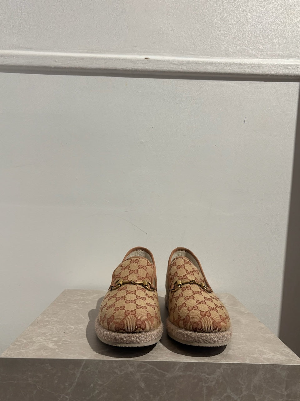 Mocassins Gucci beige T43,5 NEUFS