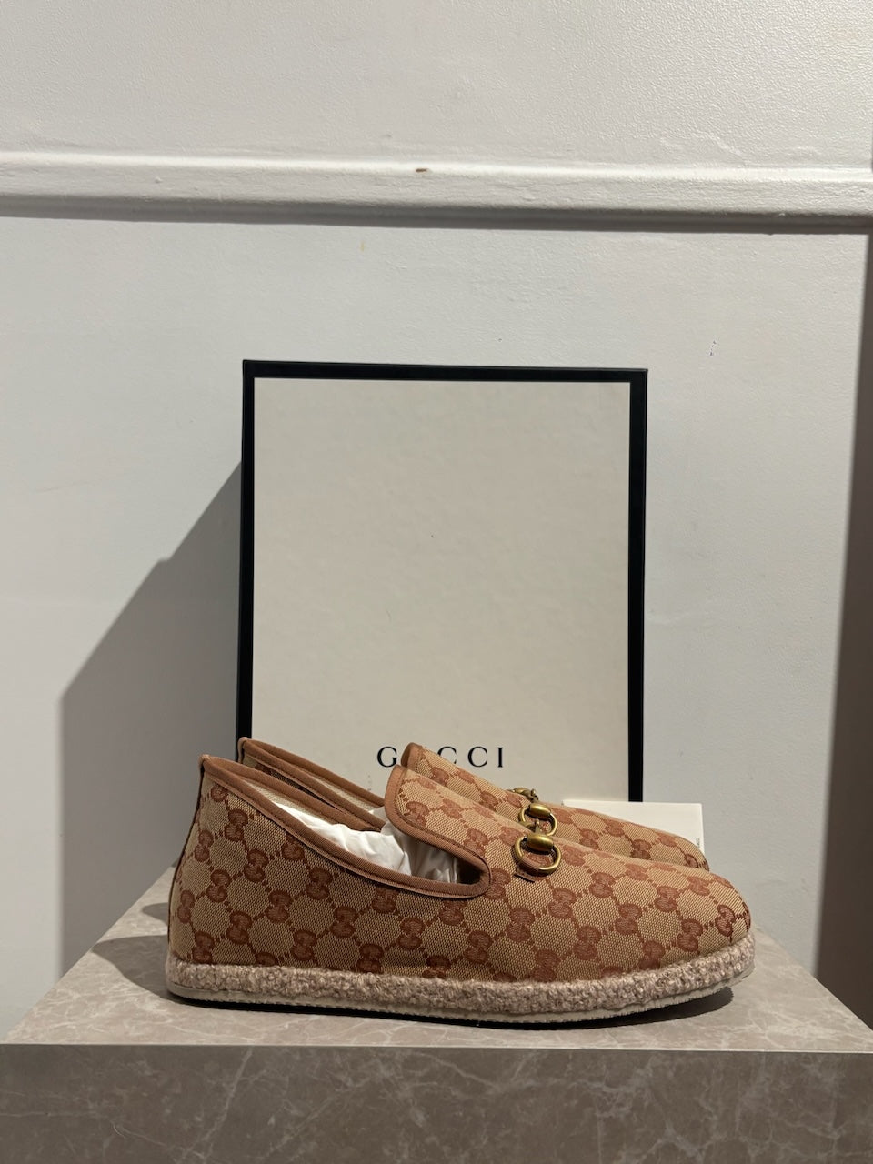 Mocassins Gucci beige T43,5 NEUFS