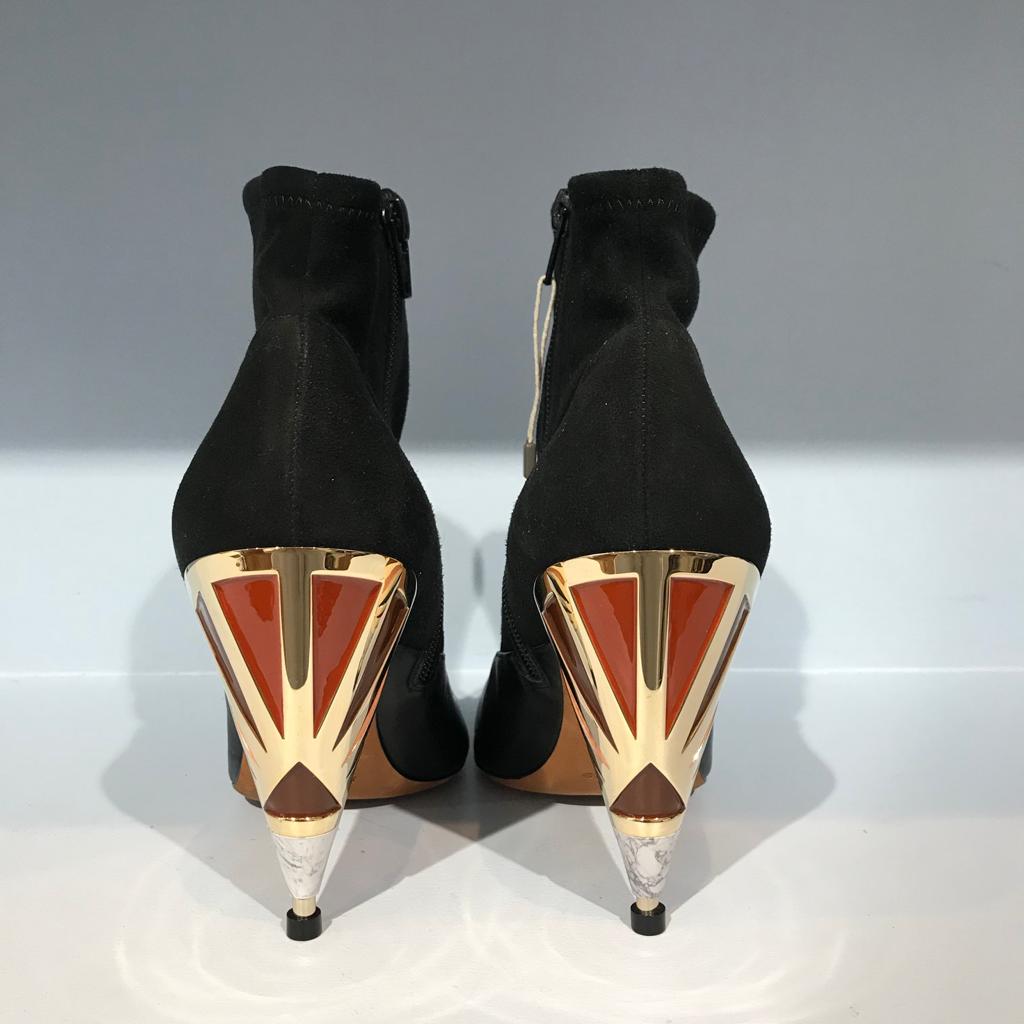 Boots Givenchy noires T.38 NEUVES