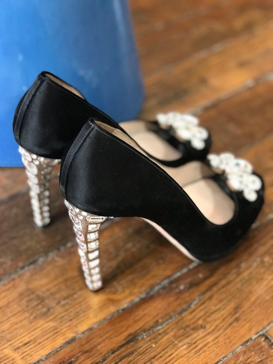 Escarpins Miu Miu noirs T.38,5