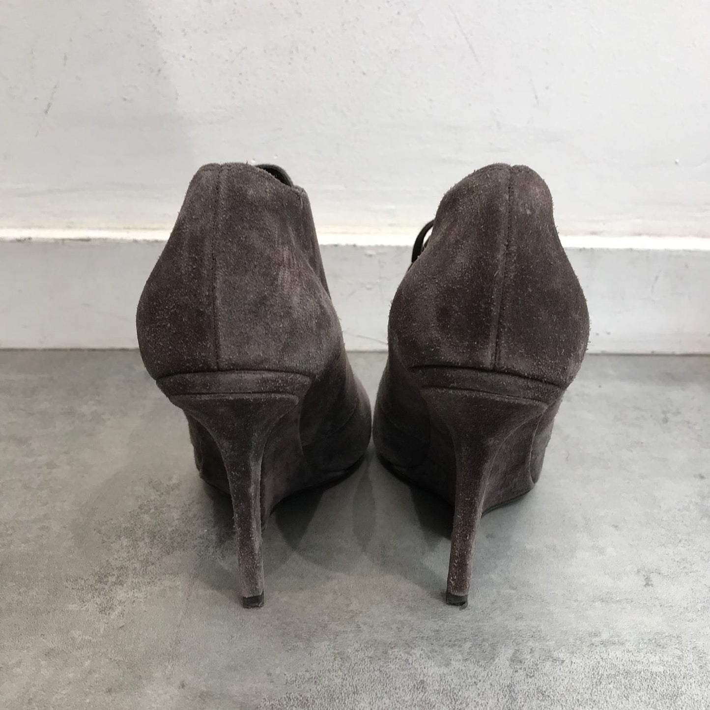 Bottines Yves Saint Laurent grises T.38