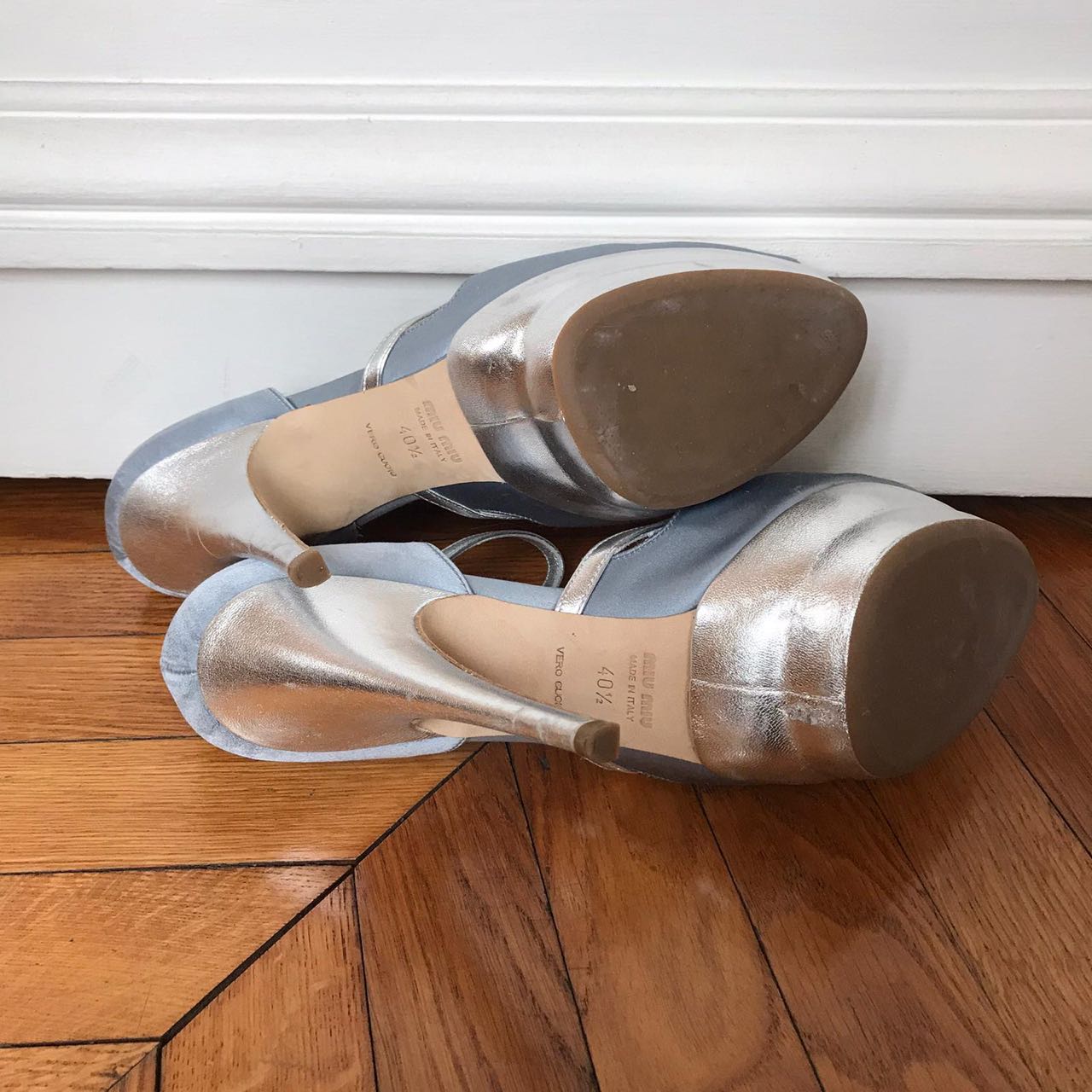 Sandales Miu Miu argents T.40,5