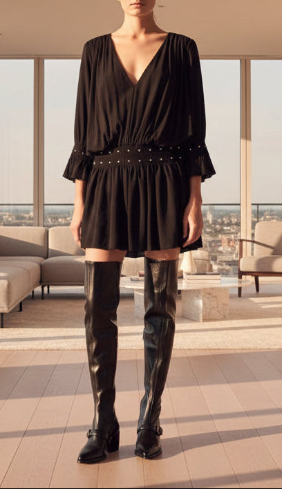 Robe Saint Laurent noire T.34