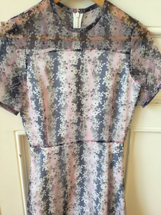 Robe Carven T.34 NEUVE