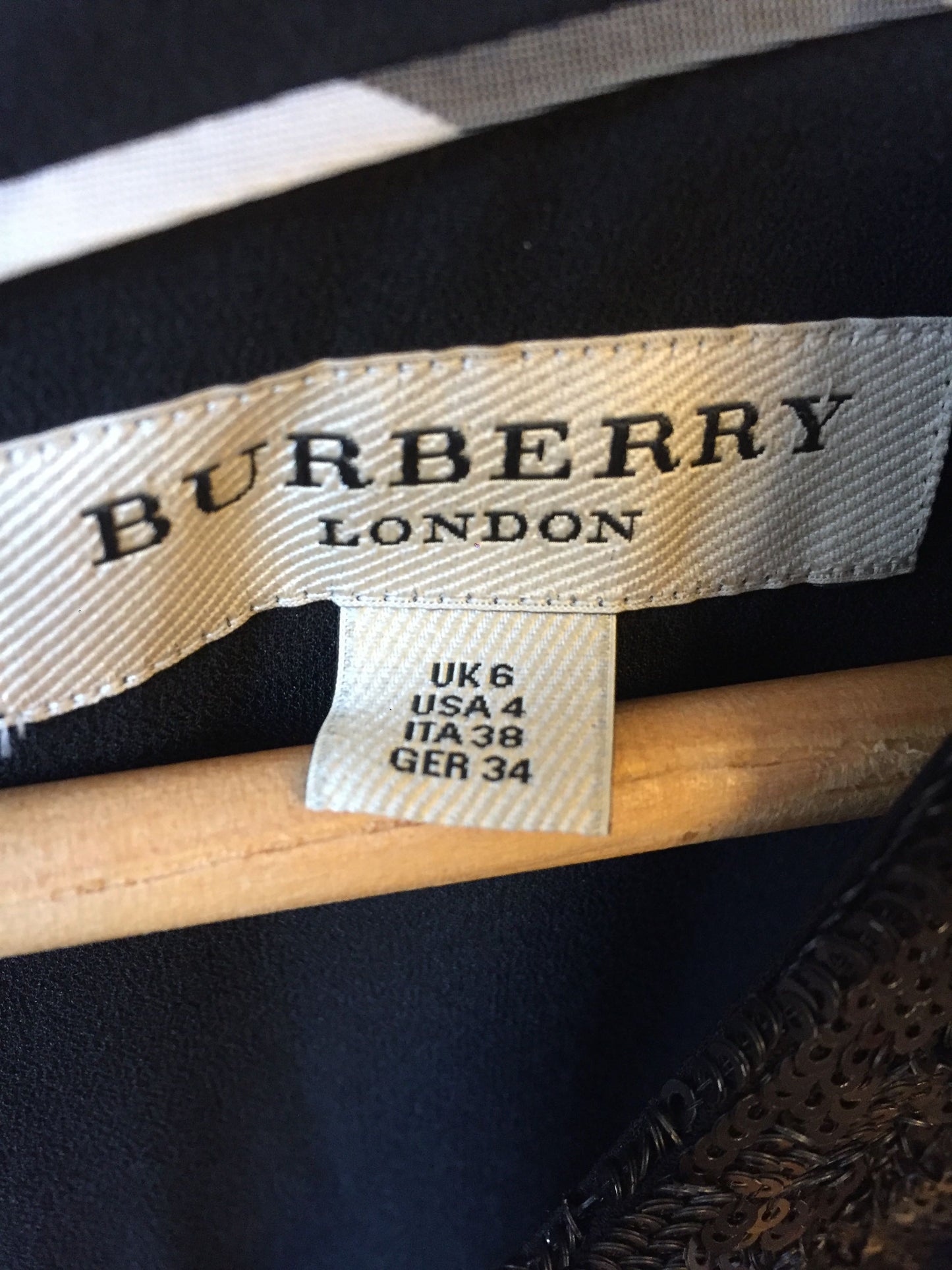 Robe Burberry noire T.34