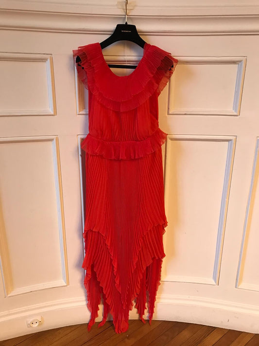 Robe Givenchy rouge T.36