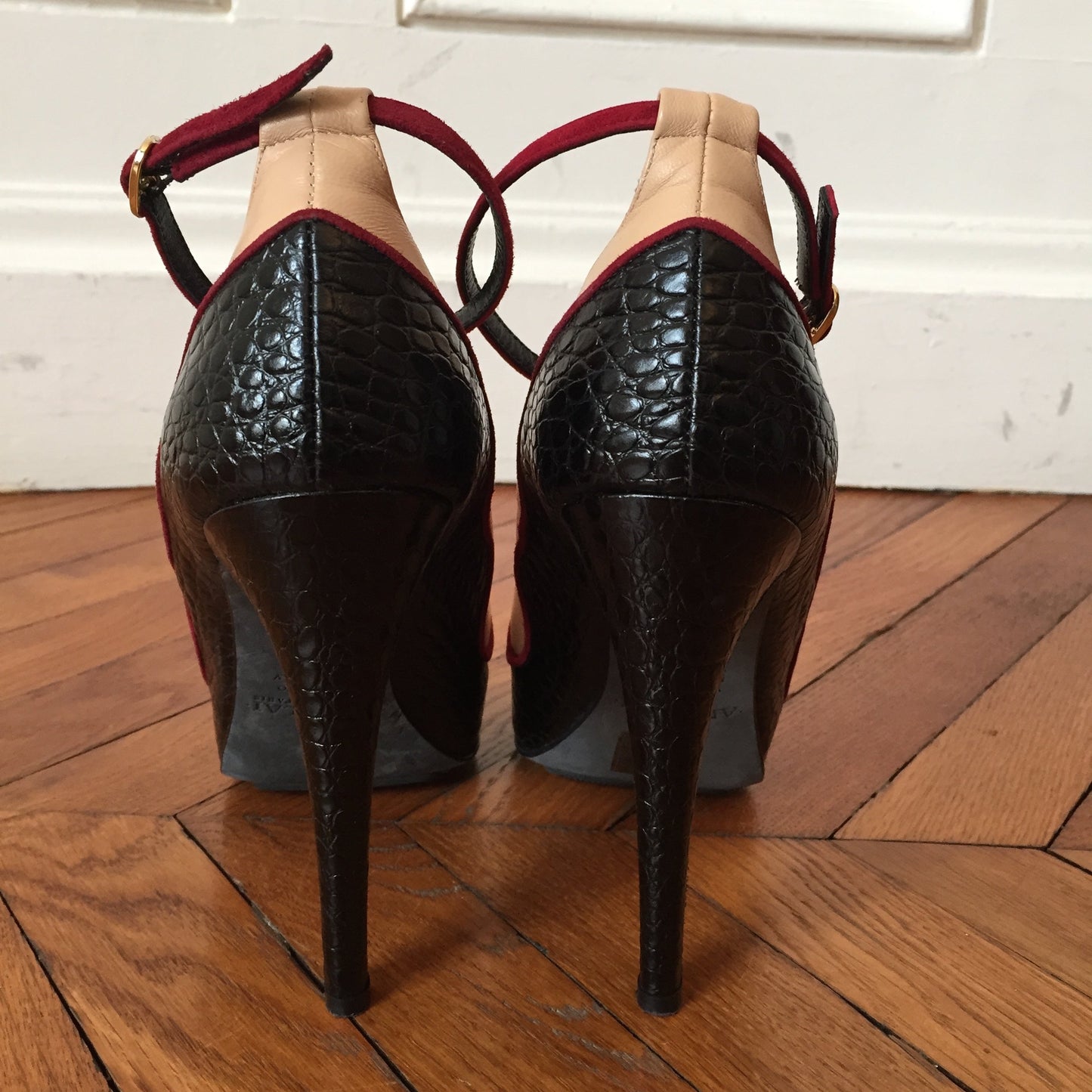 Escarpins Aperlai T.38,5