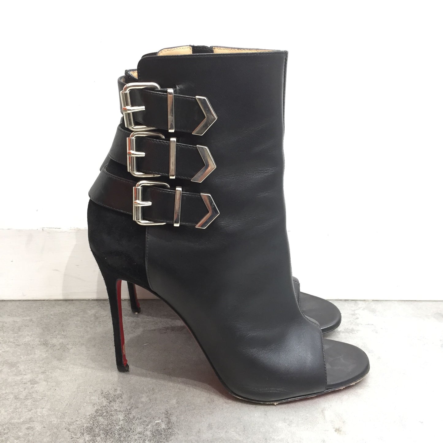 Boots Christian Louboutin noires T.38