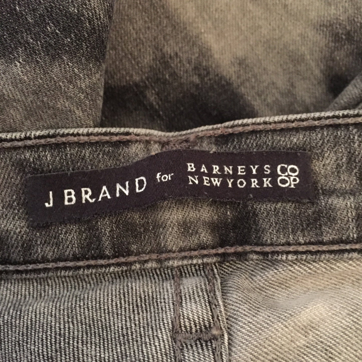 Jeans J Brand délavé T.24