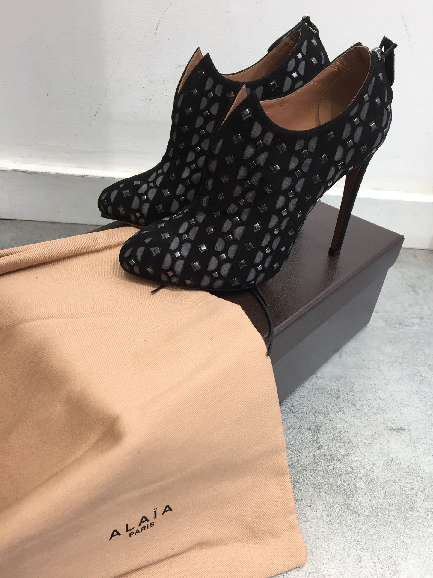 Boots Alaia noires T.37,5 Neuves