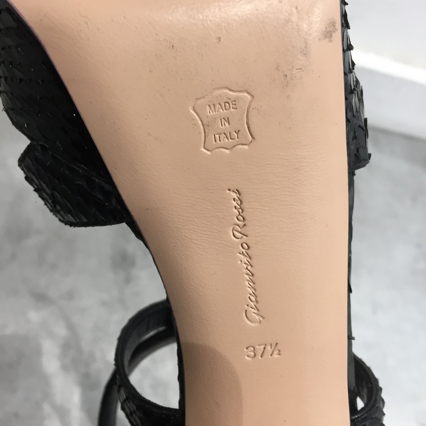 Sandales Gianvito Rossi Python T.37,5
