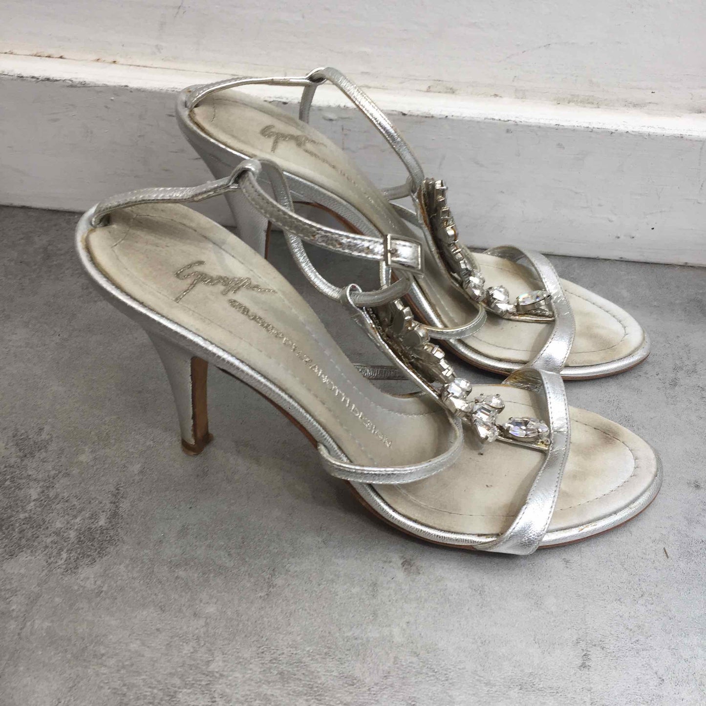 Sandales Giuseppe Zanotti T.37