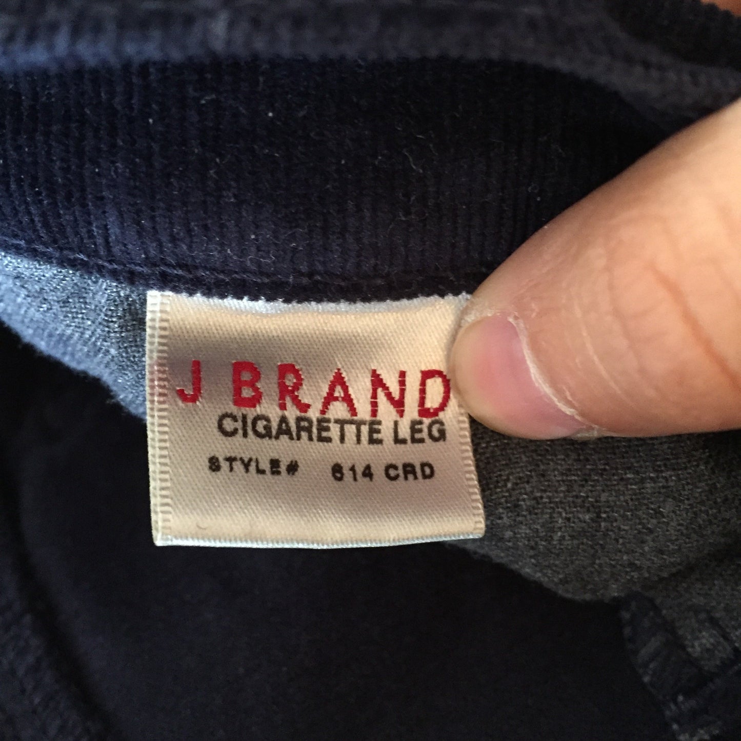 Jeans J Brand velours T.24