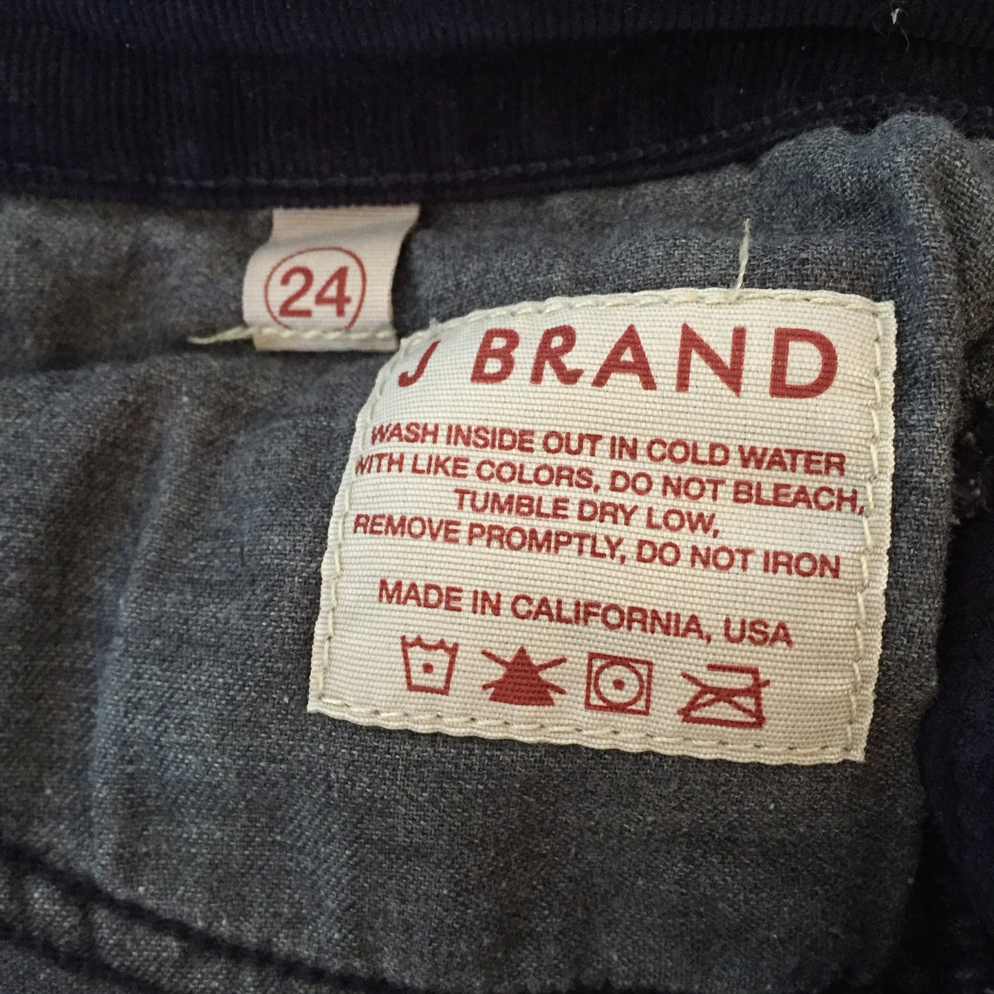 Jeans J Brand velours T.24