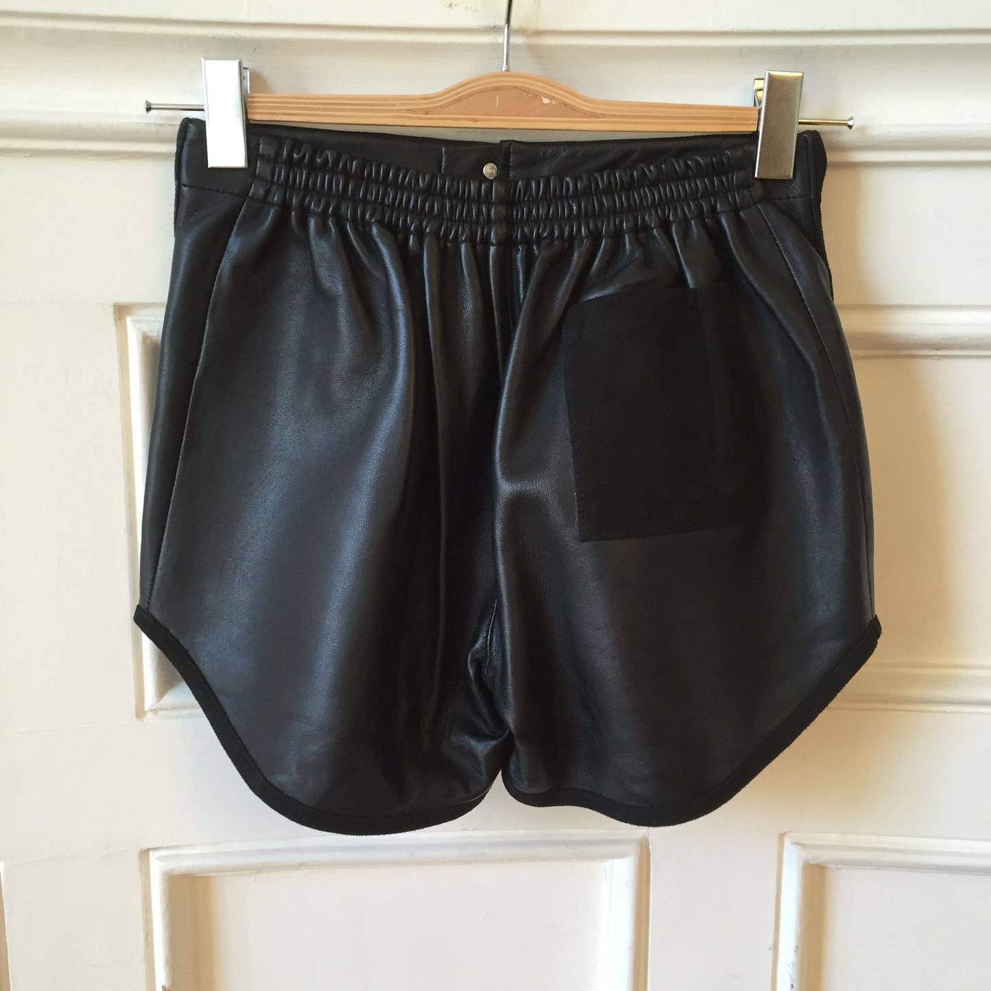 Short American Retro en cuir T.38