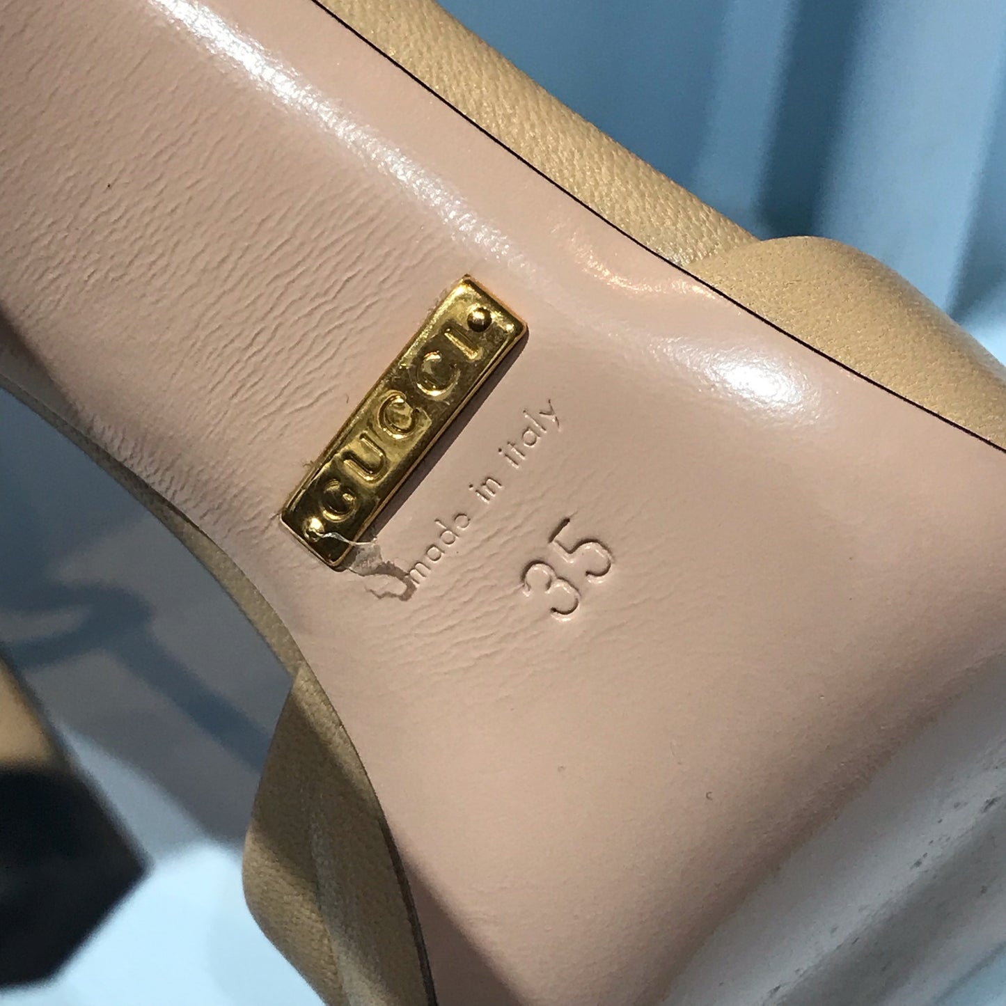 Escarpins Gucci beiges T.35