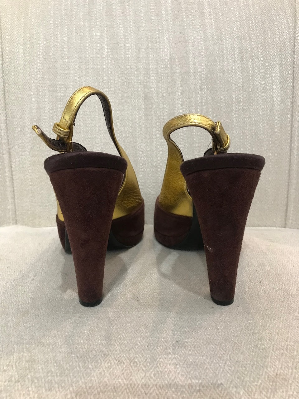 Escarpins Prada T.37